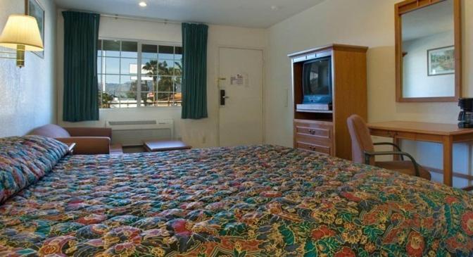 Orange Show Inn San Bernardino Pokoj fotografie